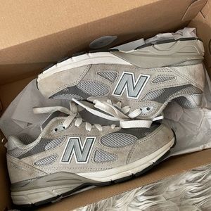 Kids New Balance 990v3